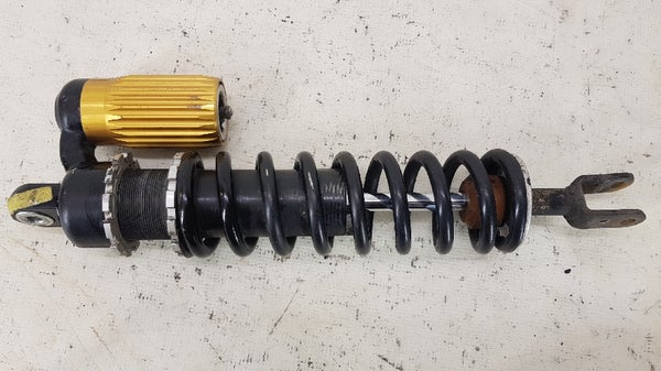 Takaiskunvaimennin (Husqvarna SM125 2008) 8A0095008