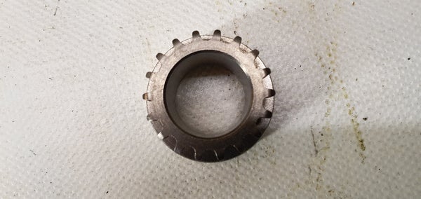 Nokkaketjun ratas kampiakseliin (crf250 2004)