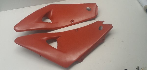 Side panel (Husqvarna TC450 2004) H8AB088868 88868 H8AA088869 88869