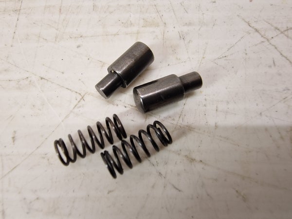 PIN, SHIFT PAWL CLICK / SPRING, SHIFT PAWL RETURN  (Suzuki RMZ450 2008) 09440-04003 09209-05023