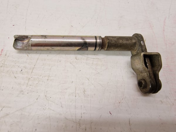 CAMSHAFT, CLUTCH RELEASE (SUZUKI RMZ450 2008) 23200-28H00