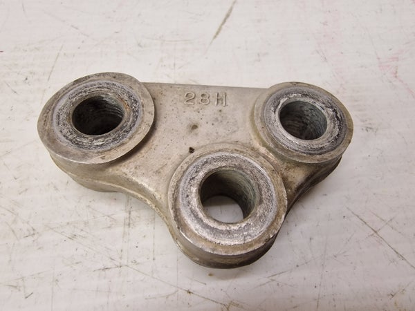 BRACKET, ENGINE MOUNT FRONT (SUZUKI RMZ450 2008) 41991-28H10 41991-28H00 41991-28H10-000