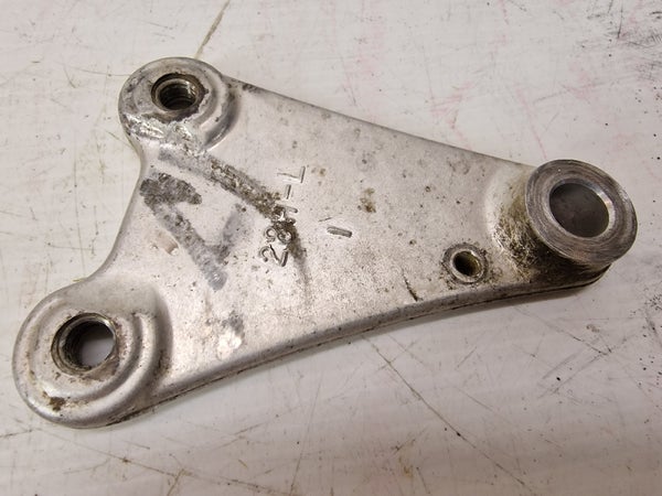 BRACKET, ENGINE MOUNT UPPER LH (Suzuki RMZ450 2008) 41994-28H00 41940-28H30 41994-28H00-000