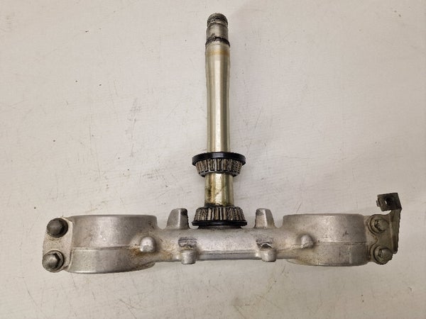 HOLDER-FORK UNDER (Kawasaki KX125 2001) 44037-1415