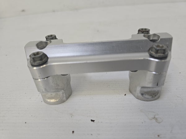 HANDLEBAR SUPPORT KIT D28/H36 (KTM SXF250 2017) 00050000929