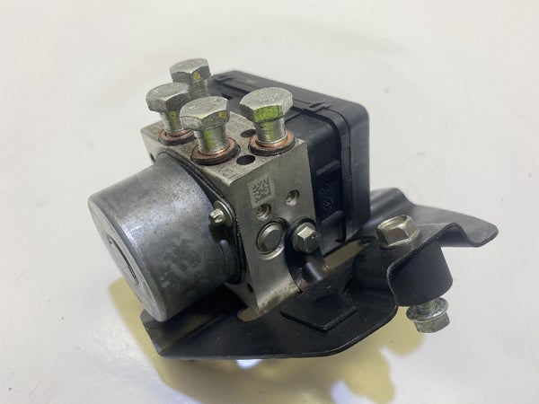 ABS-MODULE (KTM DUKE WHITE Abs 2013) 90642031000